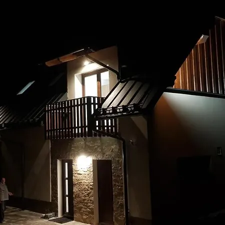 Na Bukové Hoře - 9 Lůžek, 1přistýlka, Dětské Postýlky, Turistická Oblast Kralický Sněžník